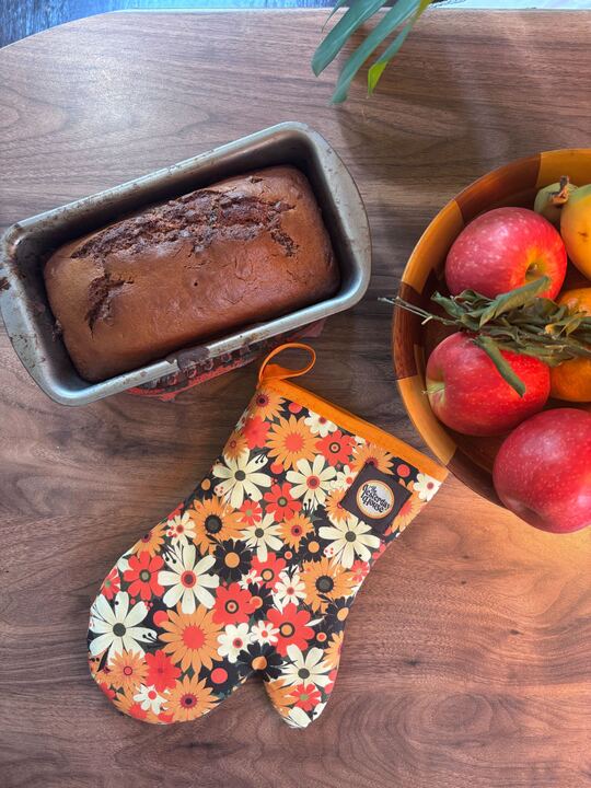 Yesterday's Flowers Oven Glove